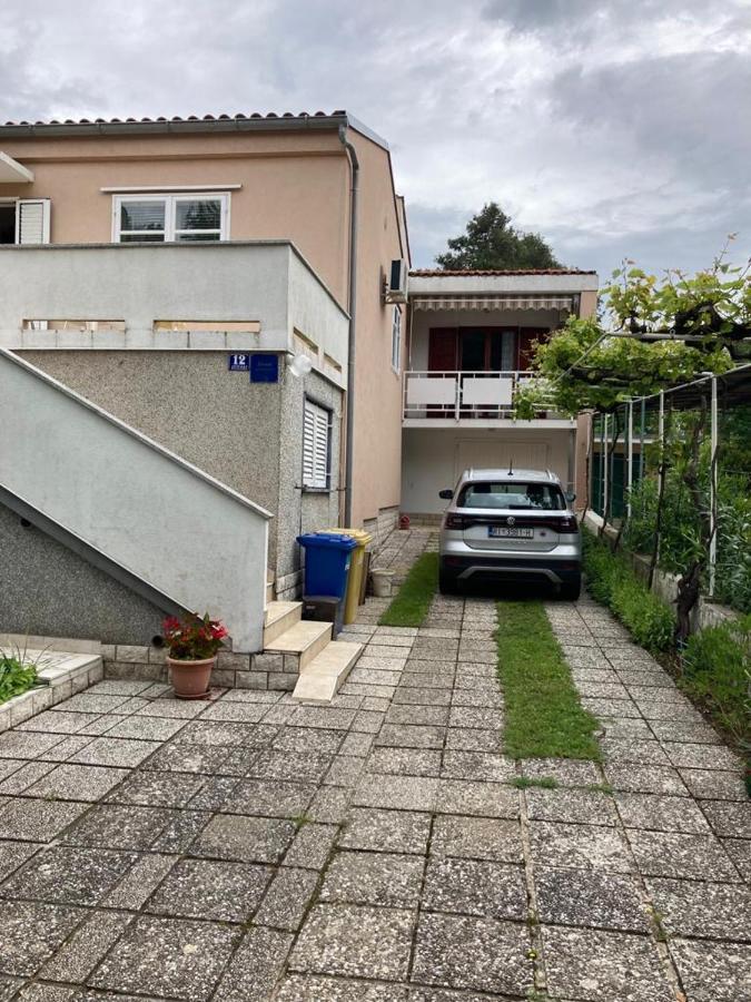 Appartement Ija à Krk Town Extérieur photo
